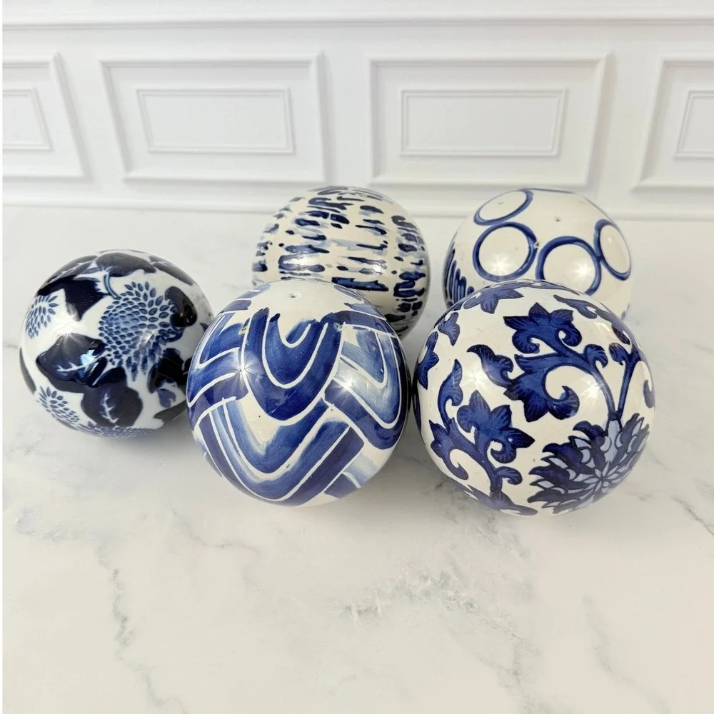 Set of 5 Hand Painted Blue and White Ceramic Chinoiserie 4